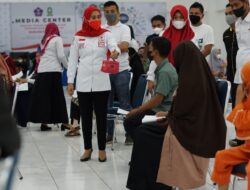 Peduli Kesehatan, Perayaan HUT PMI Sinjai di Rangkaikan Vaksinasi