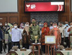 Torehan Gemilan, Bupati ASA Kembali Terima Penghargaan APE 2020 Kategori Utama