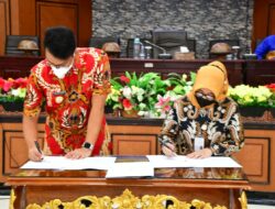 Sediakan Pangan Beras Terbaik Untuk ASN di Sinjai, Bupati ASA Teken Mou Dengan Perum Bulog Bulukumba