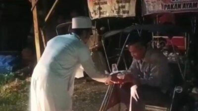 Peduli Kaum Duafa, GPK Bone Berbagi Paket Sahur