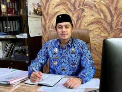 Pengelolaan Pasar Bajoe Amburadul dan Sarat Pungli, Camat Tanete Riattang Timur Angkat Bicara