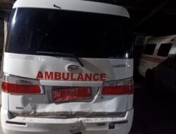Dikendarai Anak Kades Yang Masih Dibawah Umur, Mobil Ambulance Desa Di Bone Tabrak Pengendara Motor