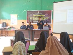 Jelang Pelantikan Anggota KPPS, PPS Labuang Pamajang dan Teluk Kampe Gelar Bimtek Mandiri