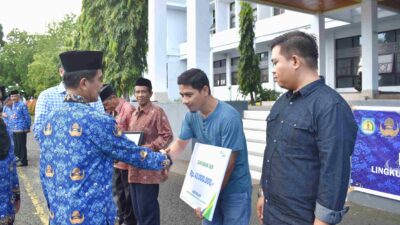 Wabup Selayar Serahkan Santunan kepada Dua Ahli Waris Peserta JKM BPJSTK