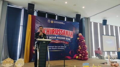 Bentuk Dukungan Penuh di Dunia Pendidikan Dibawa Kepemimpinan BERAMAL, Di Hari Libur Sekcam Tanete Riattang Hadiri Akhirussanah TK IT Insan Madani